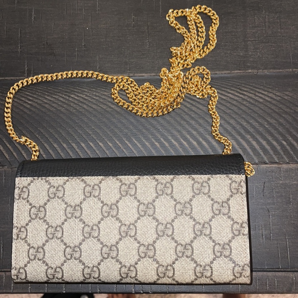 Authentic Gucci Chain Wallet - Picture 2 of 10